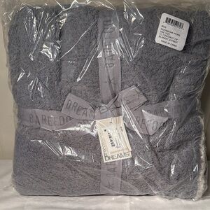 Barefoot Dreams CozyChic Throw Blanket in Moonbeam Pearl